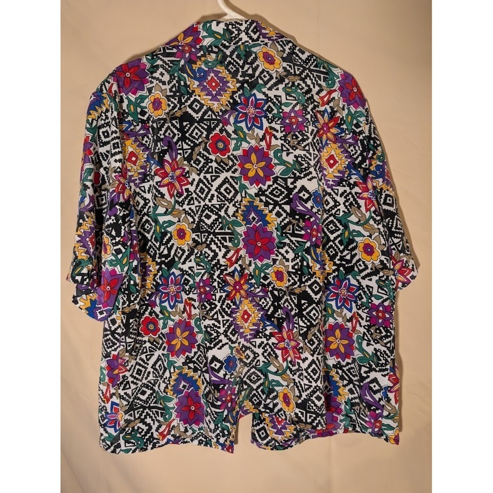 Jordani Women's Blouse 16W Black White Geometric Floral Print Short Sleeve - Picture 2 of 3